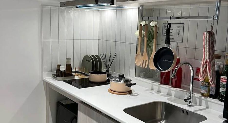 For sale 1 bed condo in Bang Na, Bangkok