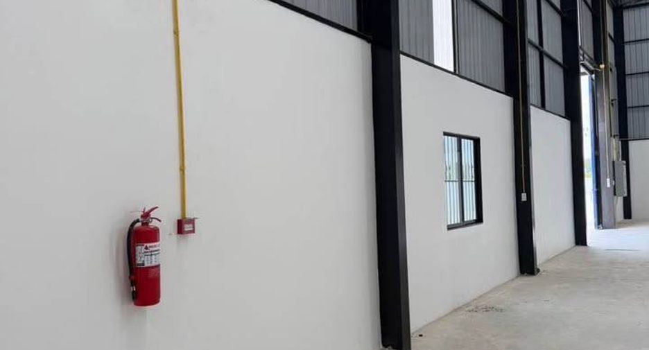 For rent and for sale 1 bed townhouse in Mueang Chon Buri, Chonburi