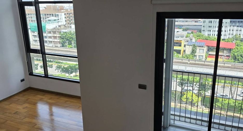 Wohnung zum Kauf mit 2 Zimmer in Khlong San, Bangkok