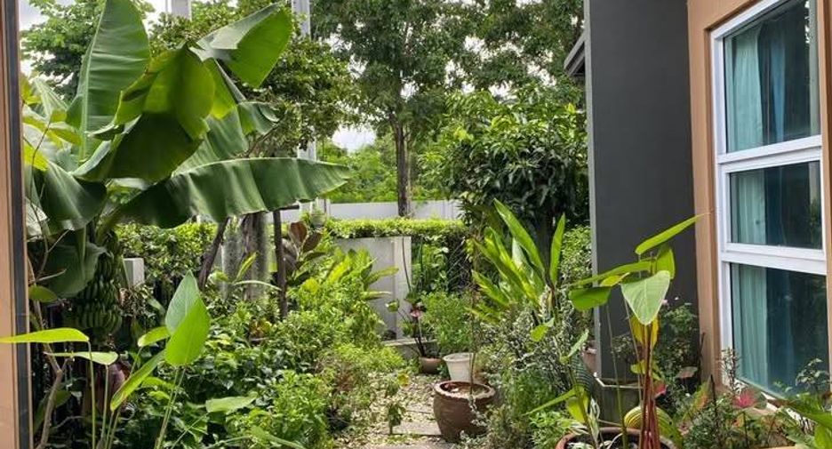 À vendre 3 chambres maison à Si Racha, Chonburi