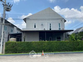 À vendre 3 chambres maison à Si Racha, Chonburi