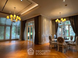 Haus zum Kauf mit 4 Zimmer in Lat Phrao, Bangkok