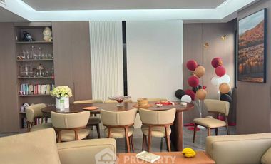 For sale 3 bedrooms condo in Yan Nawa, Bangkok