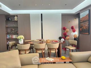 出售 3 卧室 公寓 在 Yan Nawa, 曼谷