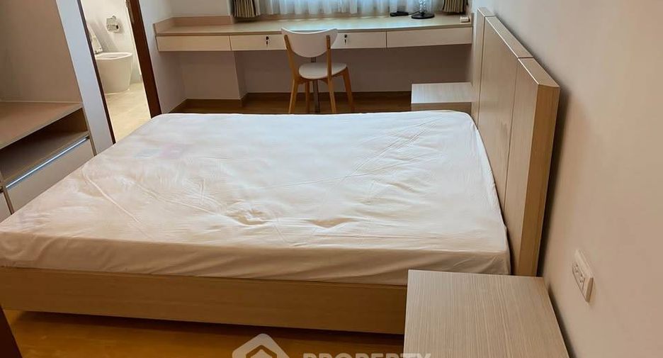 Wohnung zur Miete und zum Kauf mit 3 Zimmer in Phra Khanong, Bangkok