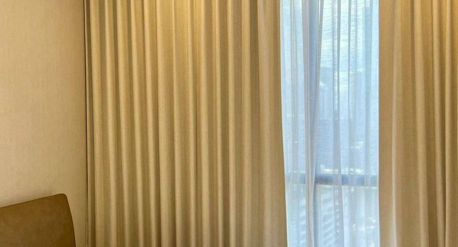 For rent そして for sale 2 ベッドルーム condo in Bang Rak, Bangkok