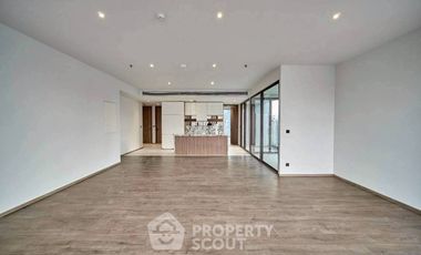 For sale 3 bedrooms condo in Sathon, Bangkok