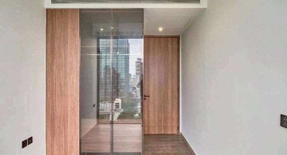 For sale 2 bedrooms condo in Sathon, Bangkok