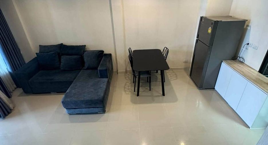 À vendre 2 chambres maison de ville à Saphan Sung, Bangkok