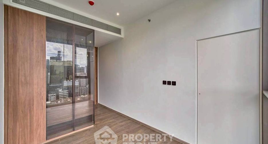 For sale 2 bedrooms condo in Sathon, Bangkok