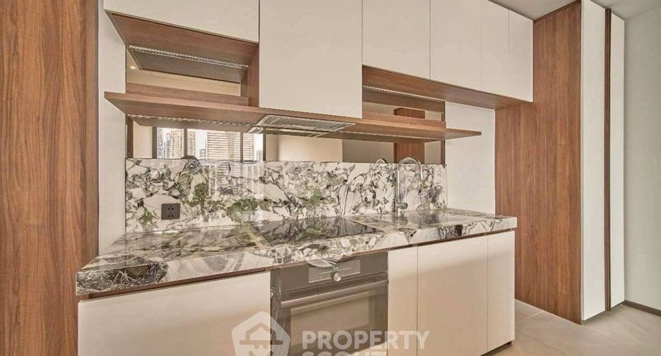 For sale 2 bedrooms condo in Sathon, Bangkok