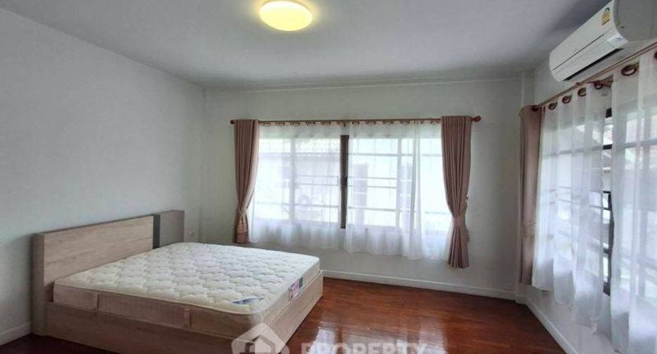 À vendre 3 chambres maison à Si Racha, Chonburi