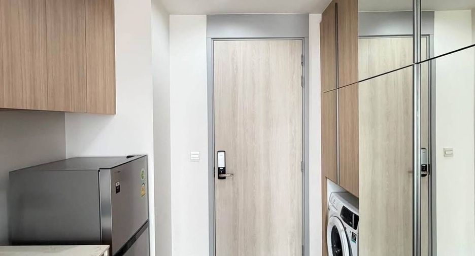 For sale 1 bed condo in Phaya Thai, Bangkok