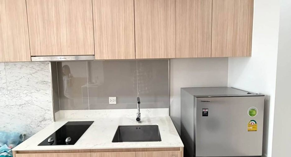 For sale 1 bed condo in Phaya Thai, Bangkok