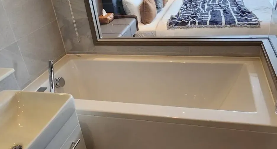 Wohnung zur Miete mit 2 Zimmer in Watthana, Bangkok