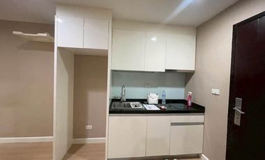 For rent 2 bedrooms condo in Phra Khanong, Bangkok