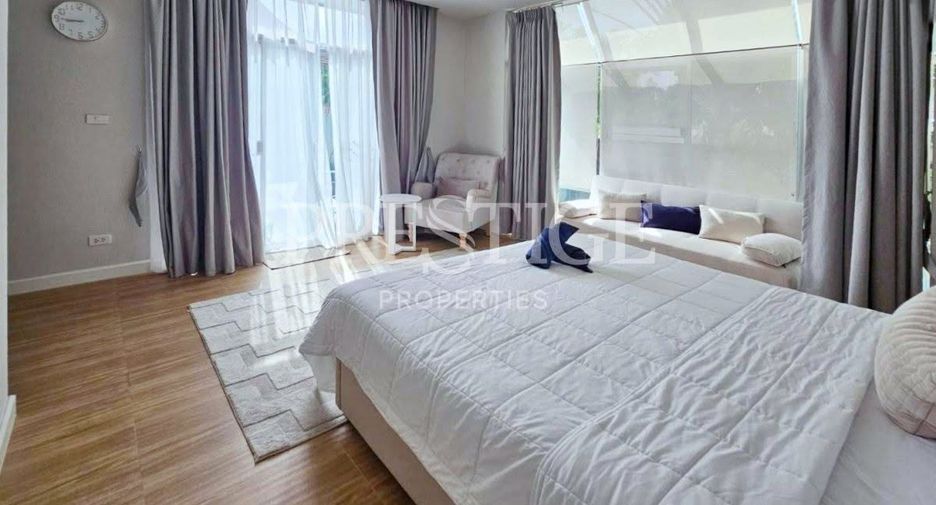 For sale 3 bedrooms house in Jomtien, Pattaya