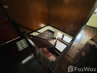出售 3 卧室 独立屋 在 Phra Khanong, 曼谷