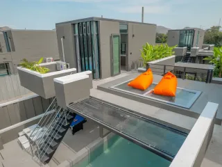 For rent 4 bedrooms villa in Hua Hin, Prachuap Khiri Khan