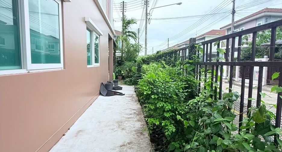 出租 2 卧室 联排别墅 在 Phuket Town, 普吉