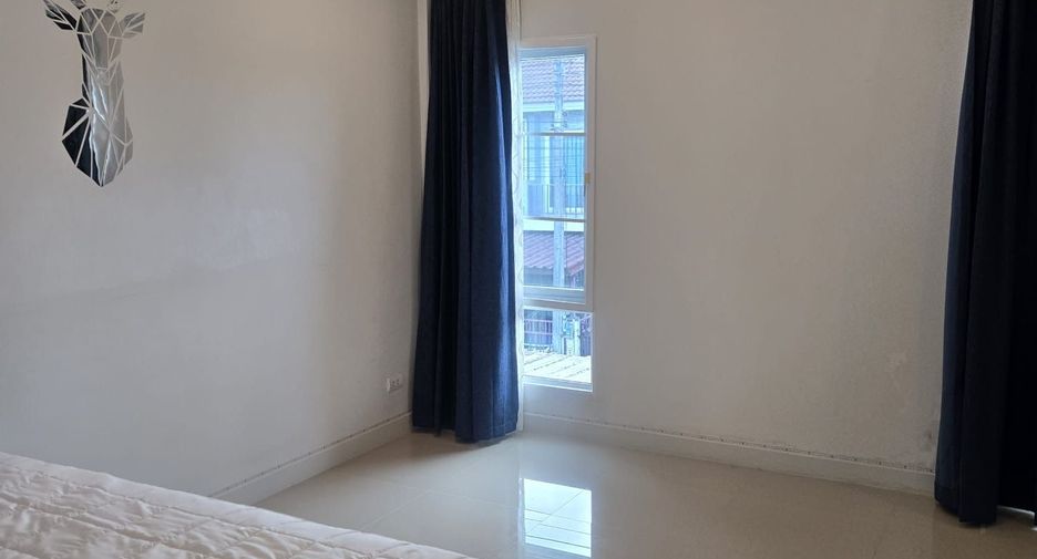 出租 2 卧室 联排别墅 在 Phuket Town, 普吉