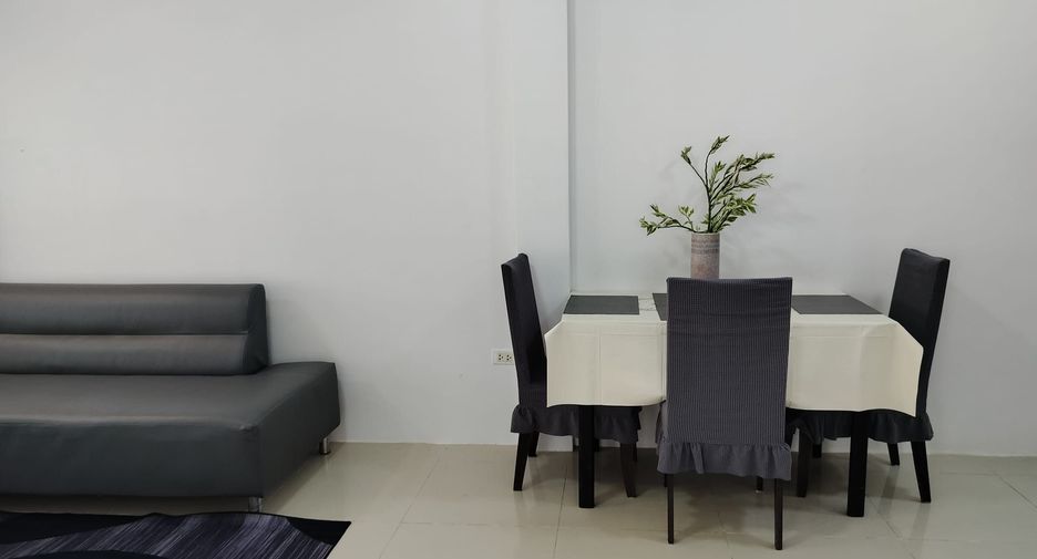 Haus zur Miete mit 3 Zimmer in Mueang Phuket, Phuket