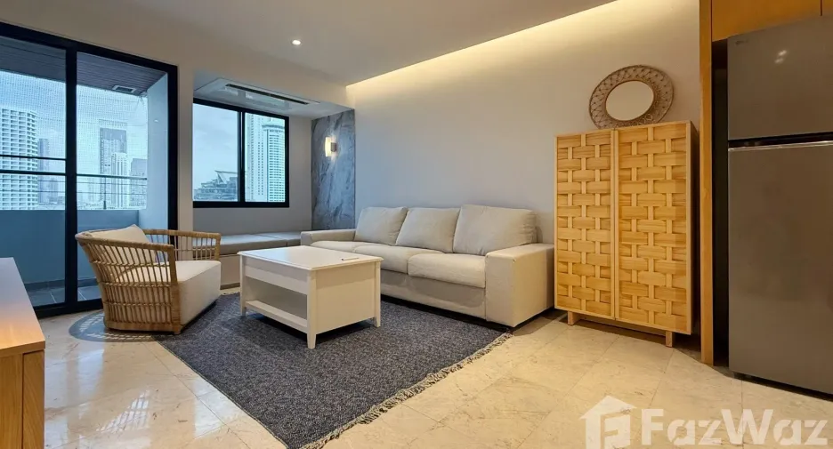 For rent 2 bedrooms condo in Bang Rak, Bangkok