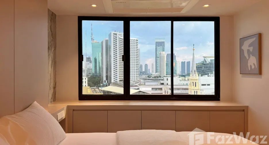 For rent 2 bedrooms condo in Bang Rak, Bangkok