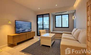 For rent 2 bedrooms condo in Bang Rak, Bangkok