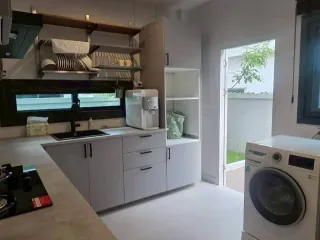 For rent 4 bedrooms house in Mueang Phuket, Phuket