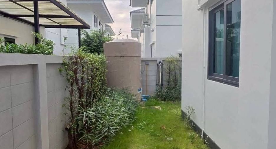 For rent 4 bedrooms house in Mueang Phuket, Phuket