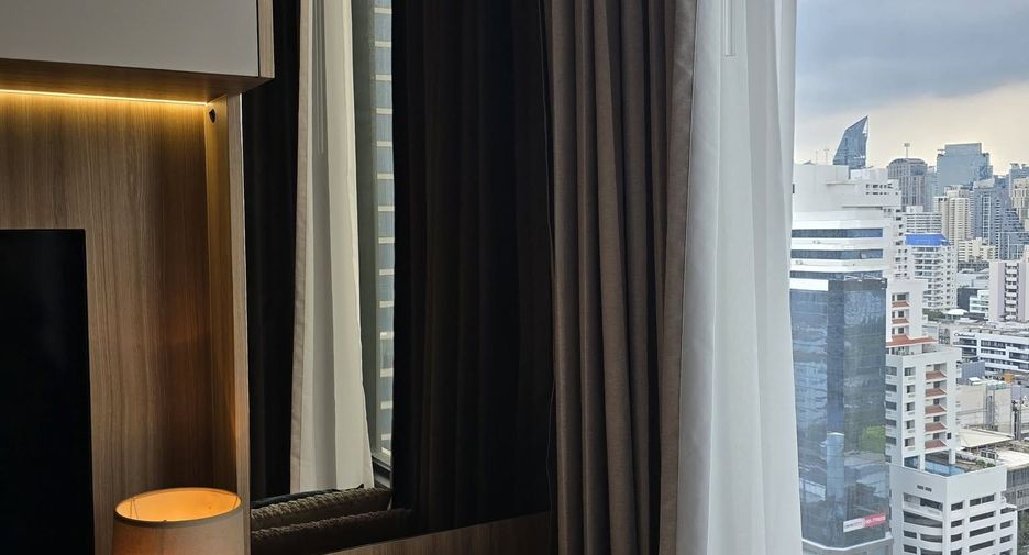 For rent 1 bed condo in Watthana, Bangkok