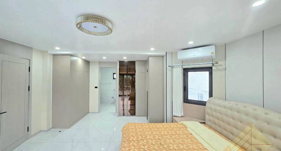 出售 6 卧室 独立屋 在 Bang Lamung, Chon Buri