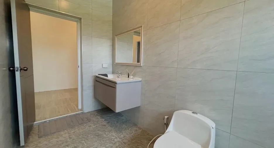 For sale 5 ベッドルーム villa in Cha Am, Phetchaburi