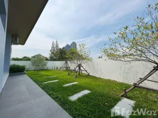 For sale 5 ベッドルーム villa in Cha Am, Phetchaburi