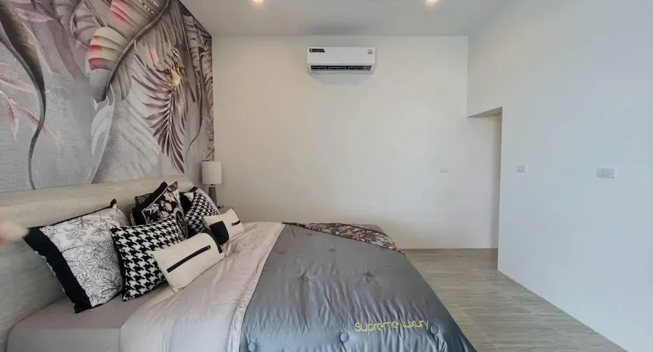 For sale 5 ベッドルーム villa in Cha Am, Phetchaburi