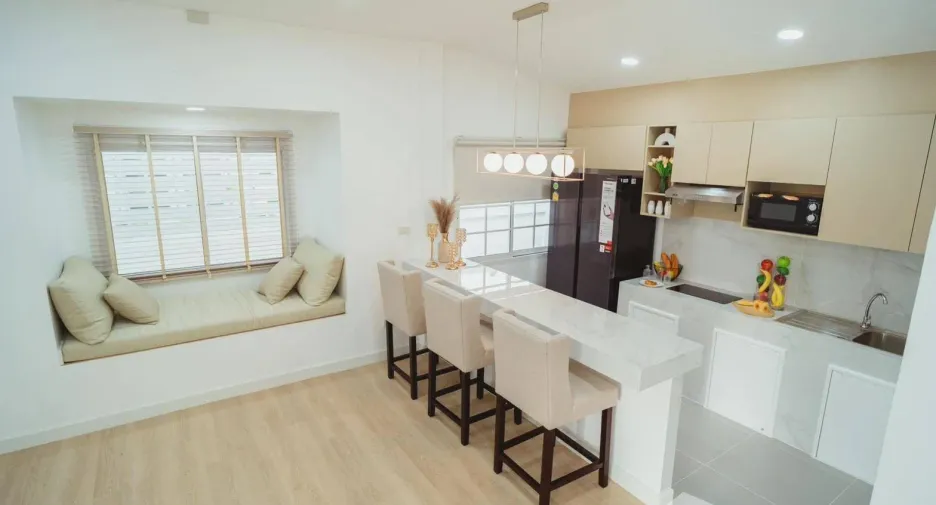 Villa en alquiler de 3 habitaciones en San Kamphaeng, Chiang Mai