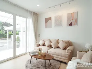 For rent 3 bedrooms villa in San Kamphaeng, Chiang Mai