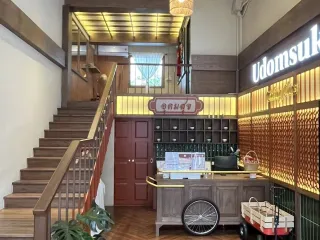Gewerbefläche zum Kauf und zur Miete in Bang Na, Bangkok