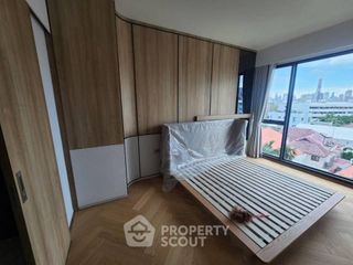 For sale 2 bedrooms condo in Phaya Thai, Bangkok