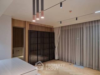 For sale 2 bedrooms condo in Phaya Thai, Bangkok