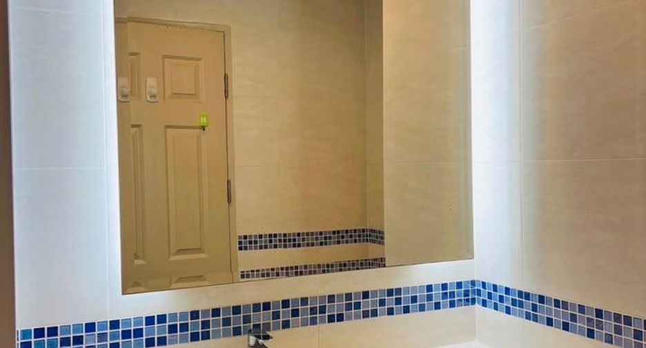 For sale 1 bed condo in Sathon, Bangkok