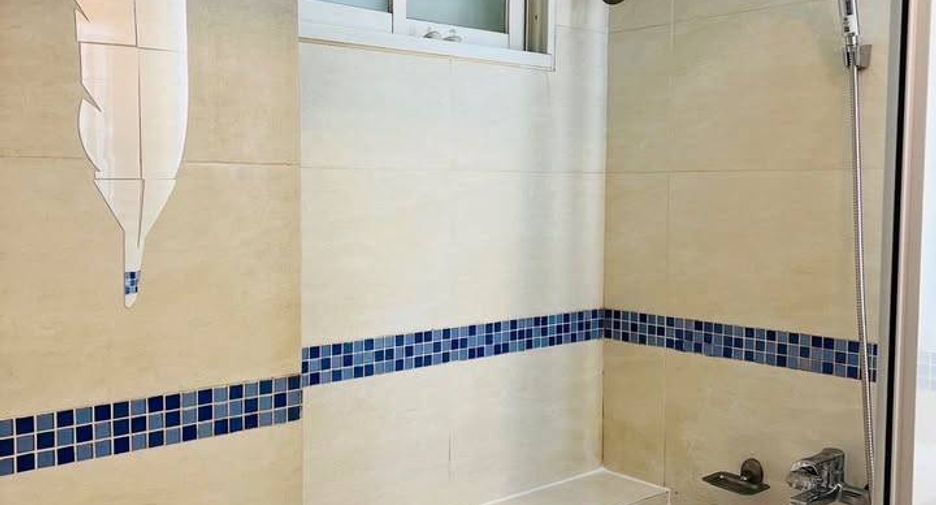 For sale 1 bed condo in Sathon, Bangkok