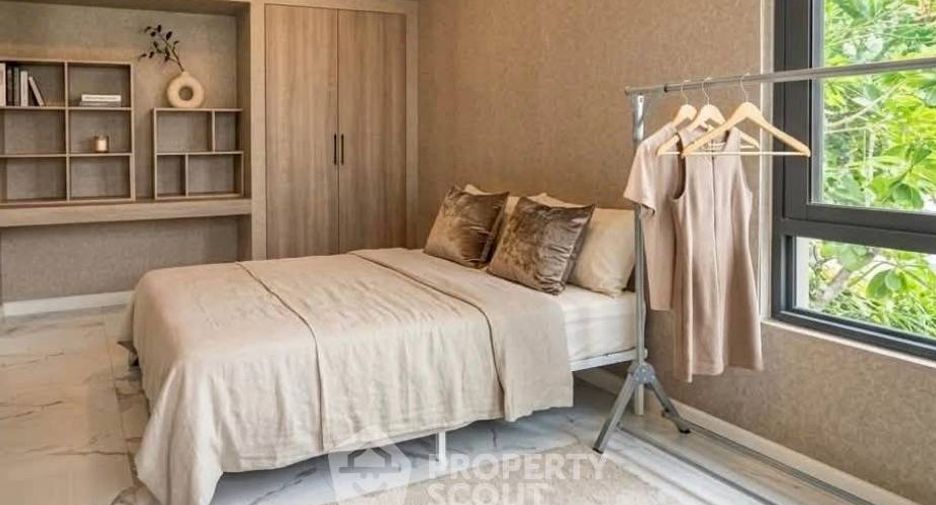 For rent and for sale 4 bedrooms villa in Bang Lamung, Chonburi
