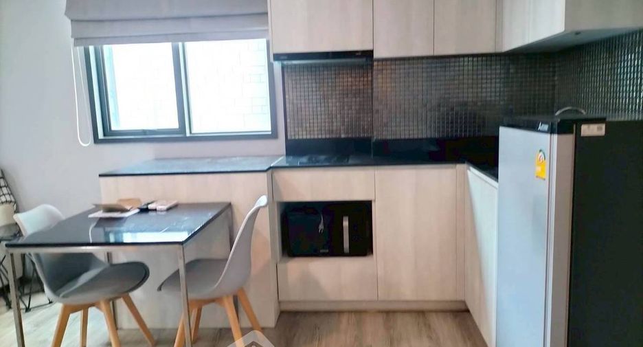 For sale 1 Beds condo in Din Daeng, Bangkok