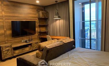 For rent 1 bed condo in Bang Rak, Bangkok