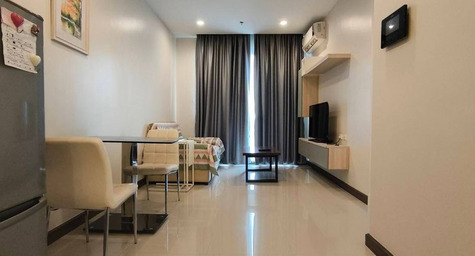 For rent 1 bed condo in Watthana, Bangkok