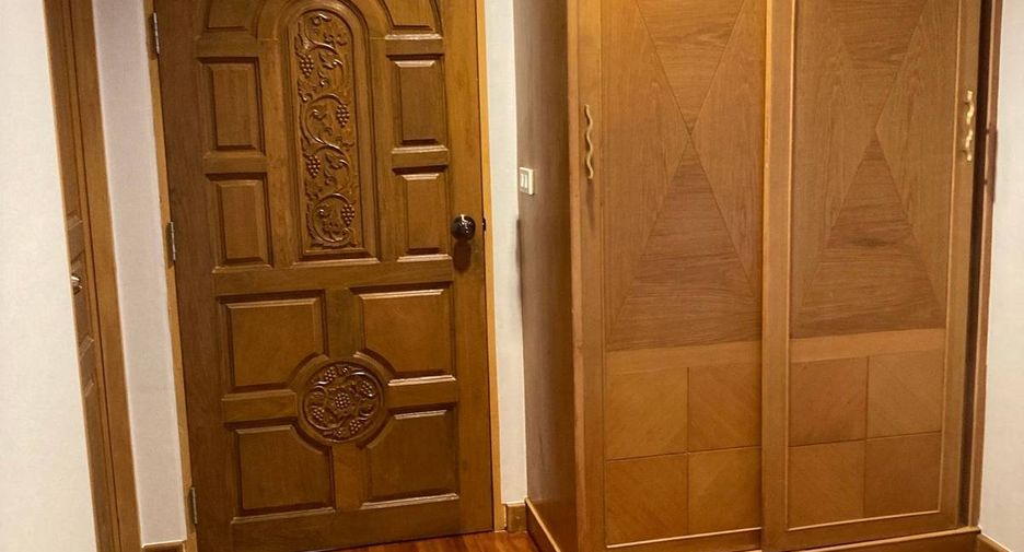 Wohnung zur Miete mit 2 Zimmer in Ratchathewi, Bangkok