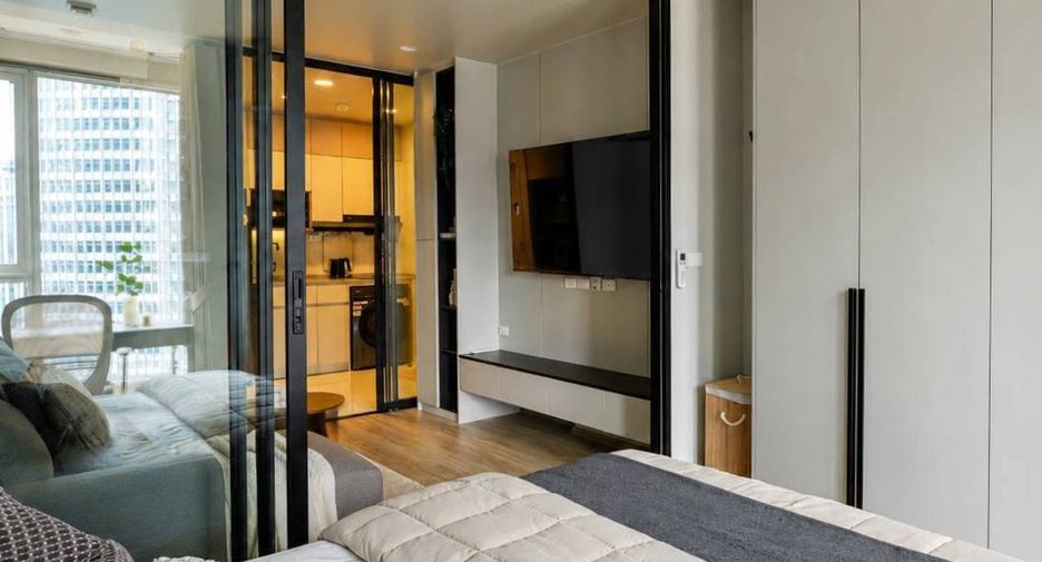 Condo en alquiler de 1 habitaciones en Khlong Toei, Bangkok
