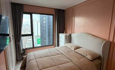 Wohnung zur Miete mit 1 Zimmer in Huai Khwang, Bangkok
